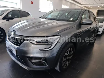 RENAULT ARKANA EVOLUTION 1.6 E-TECH FULL HYBRID 145 CV